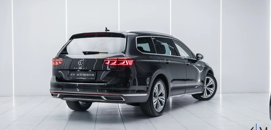 Volkswagen Passat cena 169900 przebieg: 36899, rok produkcji 2021 z Ciężkowice małe 742